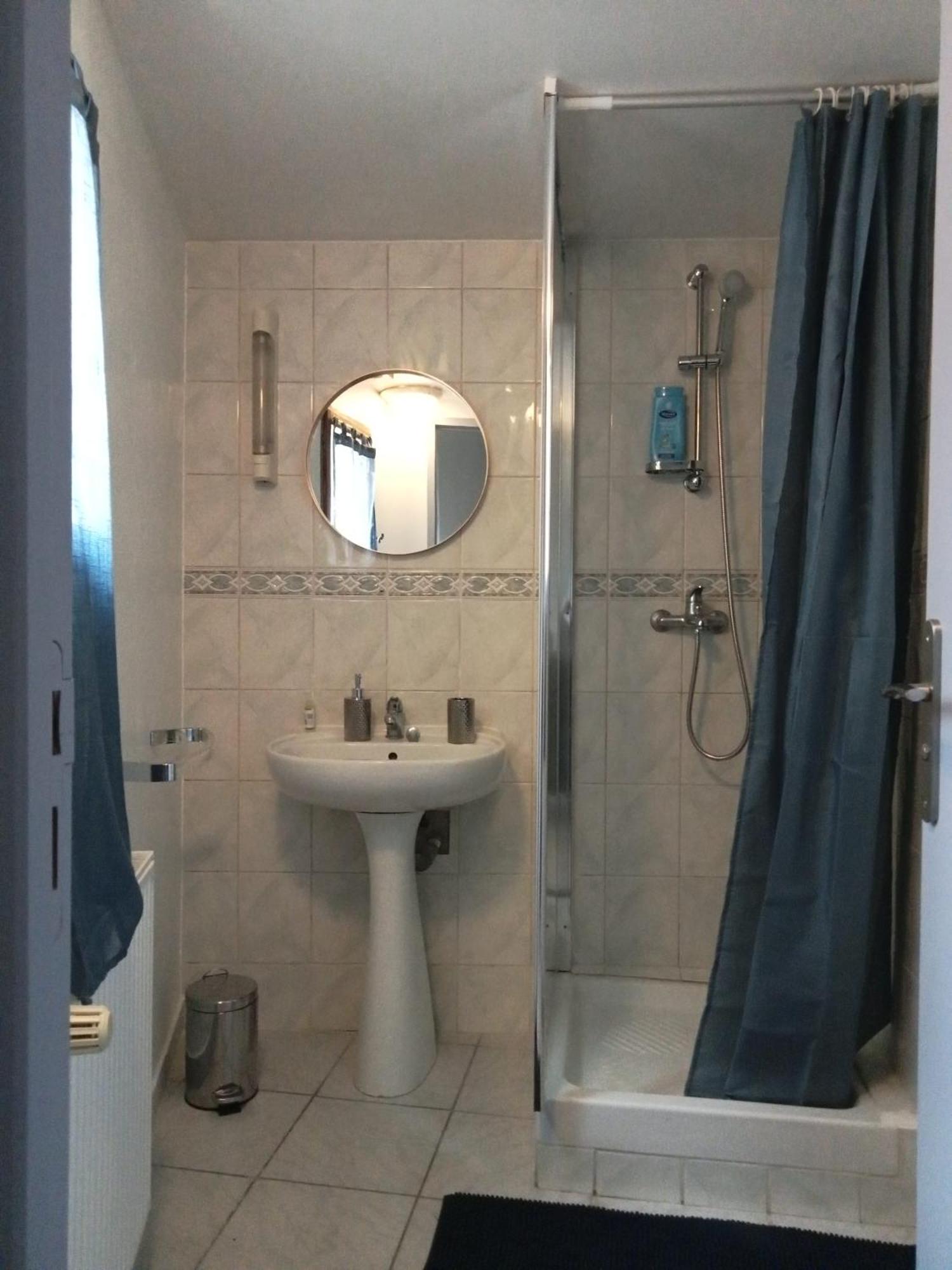 Perle Rare F1 De 43 M Quartier Historique. Apartment Moulins  Ngoại thất bức ảnh
